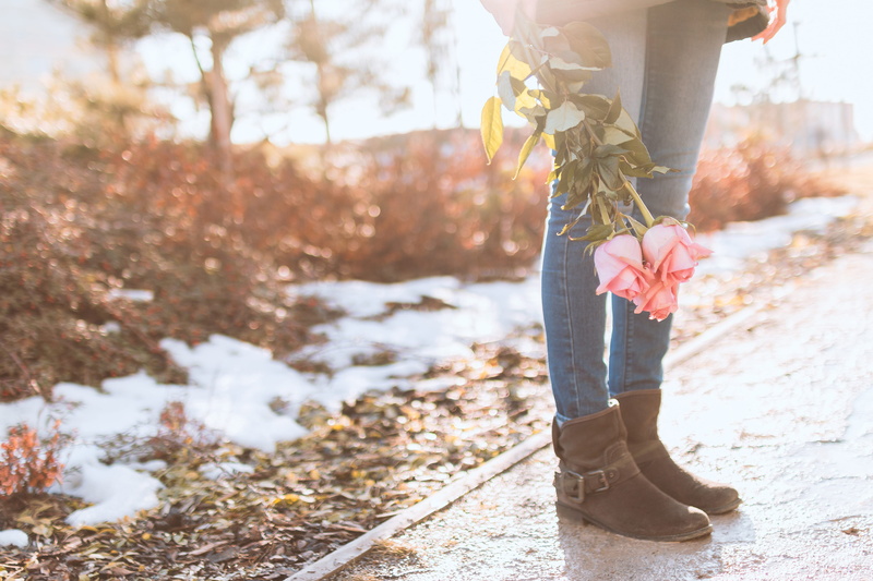 roses, cold temperature, body part, nature, limb, human leg, young, shoe, focus on foreground, standing, warm clothing, winter, women, human limb, outdoors