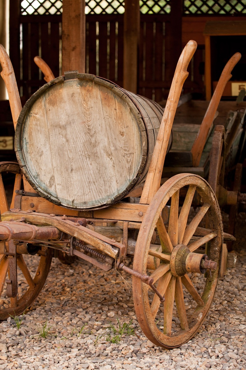 transport, wooden, wood - material, focus on foreground, day, timber, wood, barrel, antique, wagon, carriage, close-up, vehicle, old, wine cask, cylinder