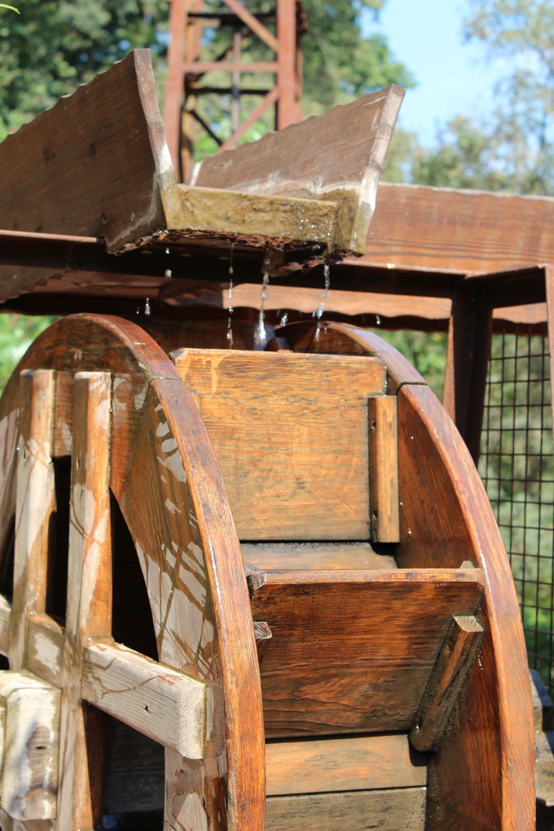 wooden, wet, water, damaged, abandoned, barrel, transportation, no people, wheel, wood - material, wagon wheel, 5K, weathered, outdoors, cart, oil pump