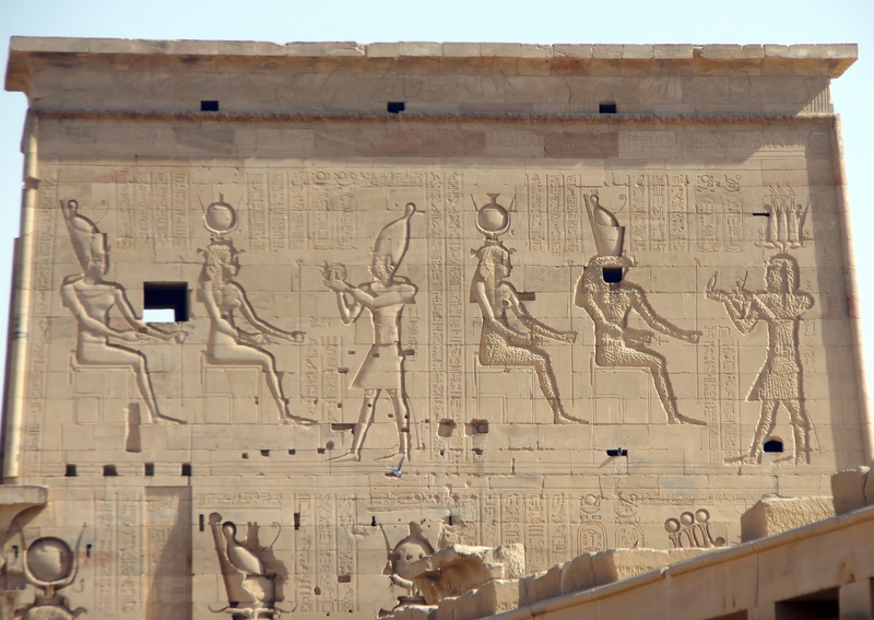 temple, pylon, human representation, antique, no people, travel, creativity, art and craft, male likeness, archaeology, engraving, aswan, the past, building exterior