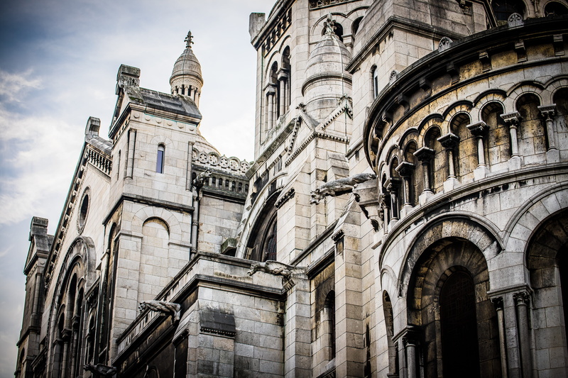 tower, place of worship, sky, basilica, belief, religion, 5K, sacre coeur basilica, outdoors, building exterior, steeple, worship, dome, arch, history