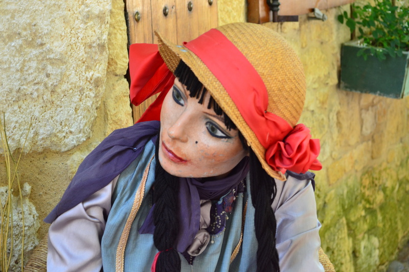 bergerac, obscured face, straw hat, woman, 4K, mannequin, hood - clothing, adult, face, scarf, leisure activity, clothing, outdoors, young adult, gypsy