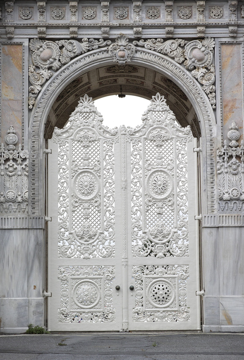 carving - craft product, wooden, ornate, no people, pattern, arch, daniel, building, history, art and craft, built structure, white, date, stone, building exterior