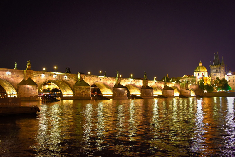 castle, building, bridge, nature, tourism, republic, praha, travel destinations, reflection, government, transportation, Czech Republic, tower, old, cityscape