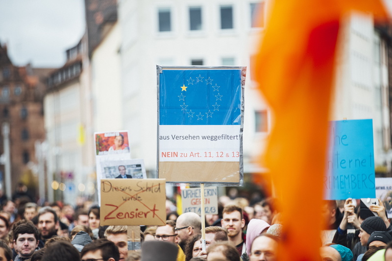 road, group, day, men, large group of people, daylight, protest, lifestyles, posters, street, pro-democracy movement, focus, real people, democracy, standing