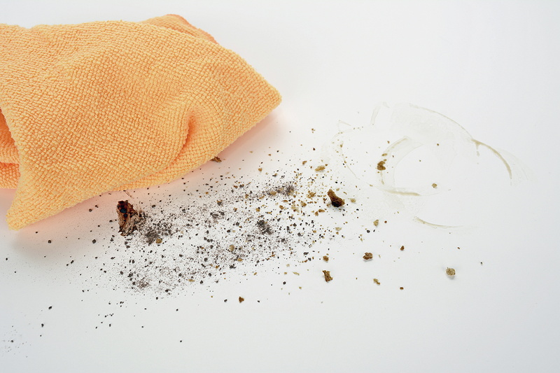 no people, dusts, seasoning, spice, freshness, orange, person, unhygienic, white background, still life, motion, towel, indoors, studio shot, meal, rag