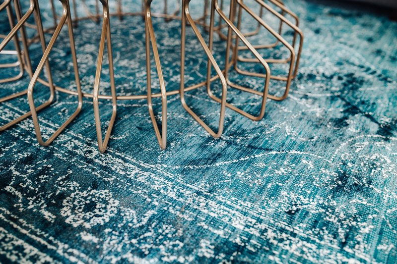 winter, 4K, deterioration, high angle view, no People, bad condition, day, equipment, rusty, indoors, decline, close-up, rug, selective focus, damaged