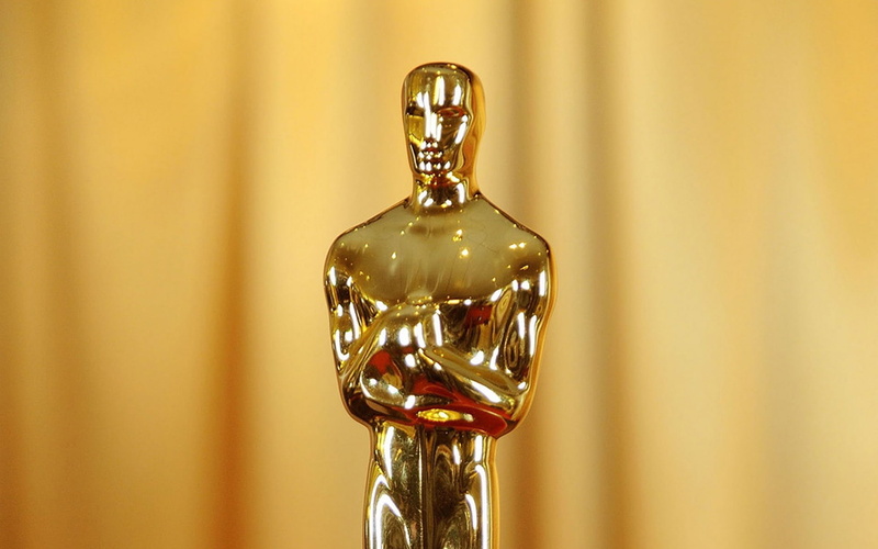 wealth, glass - material, motion, single object, th, shiny, no people, 1080P, oscars, refreshment, academy, gold colored, splashing, transparent, luxury