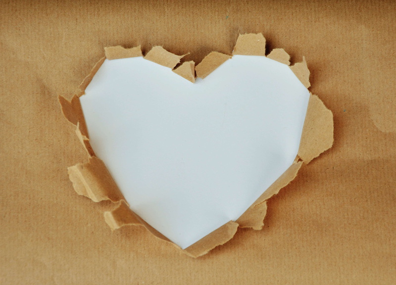 heart, copy space, drilled down, background, still life, emotion, white, symbol, symbolism, mothers day, indoors, wood - material, positive emotion, symbolic