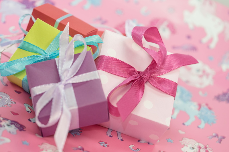 packed, bow, pink color, mothers day, paper, gifts, Packet, colorful, close-up, advent, gift packaging, box - Container, surface, joy, ribbon, container