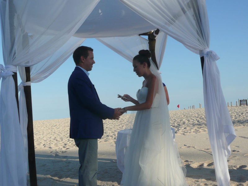 beach, husband, positive emotion, emotion, wedding ceremony, real people, bride, celebration, adult, life events, 2K, love, wedding dress, couple - relationship