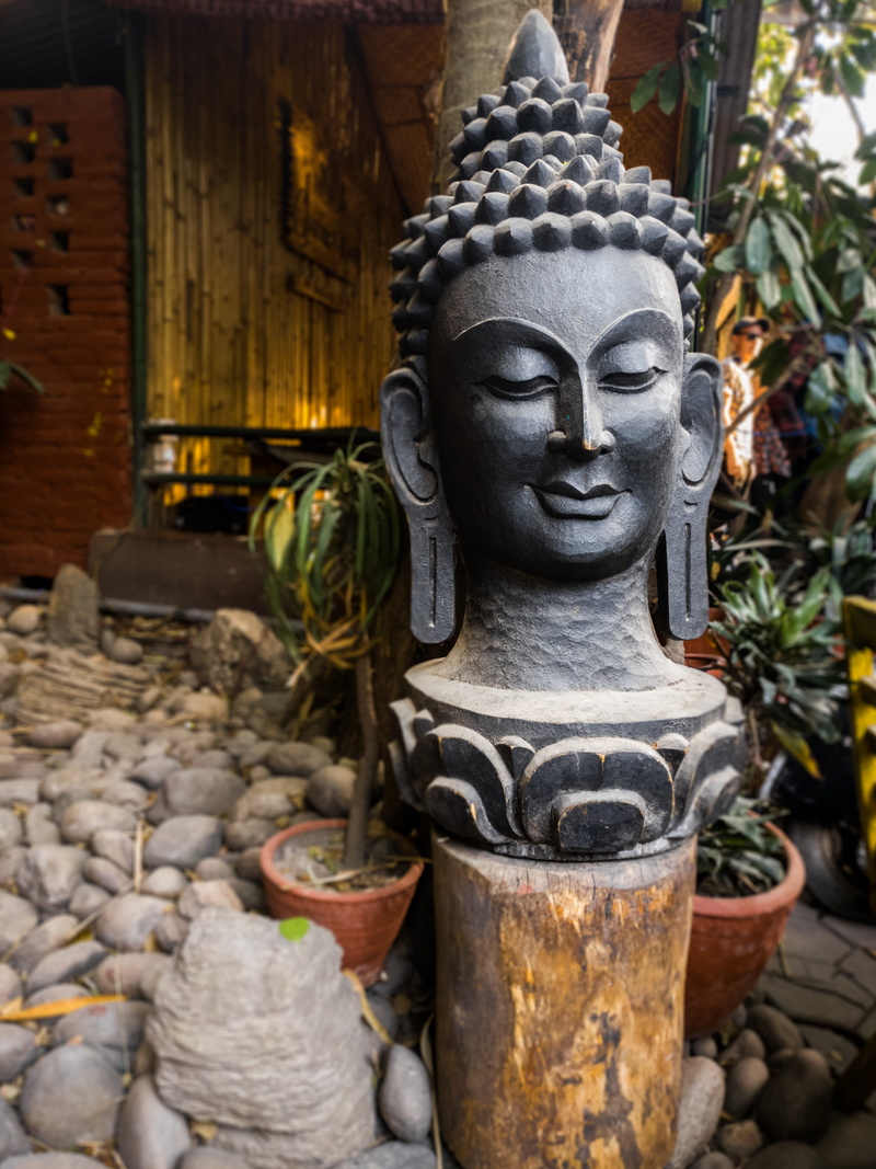 spirituality, place of worship, shaouraav, 4K, buddha, male likeness, oneplus 3t, day, belief, creativity, sculpture, focus on foreground, idol, status