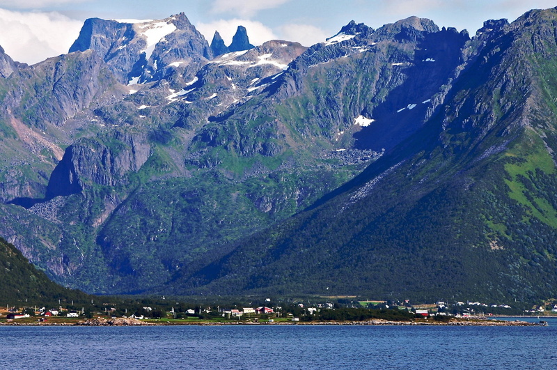 scenics, 2K, view into land, cloud - sky, mountain range, lake, scenics - nature, environment, beauty in nature, nature, mountain peak, waterfront, norge