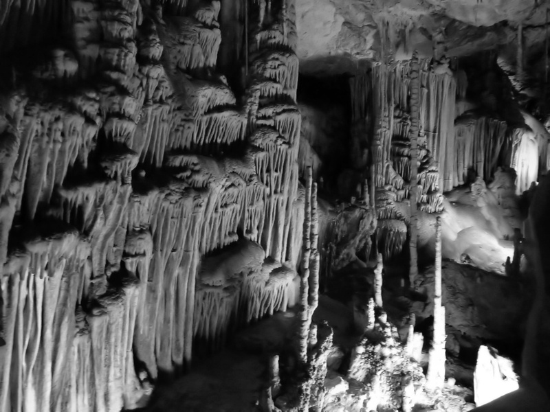 stalagmites, white, rock formation, grotto, solid, 2K, black, cave, stalactite, indoors, mysterious, drip, stalactite cave, wintry, geology, low angle view