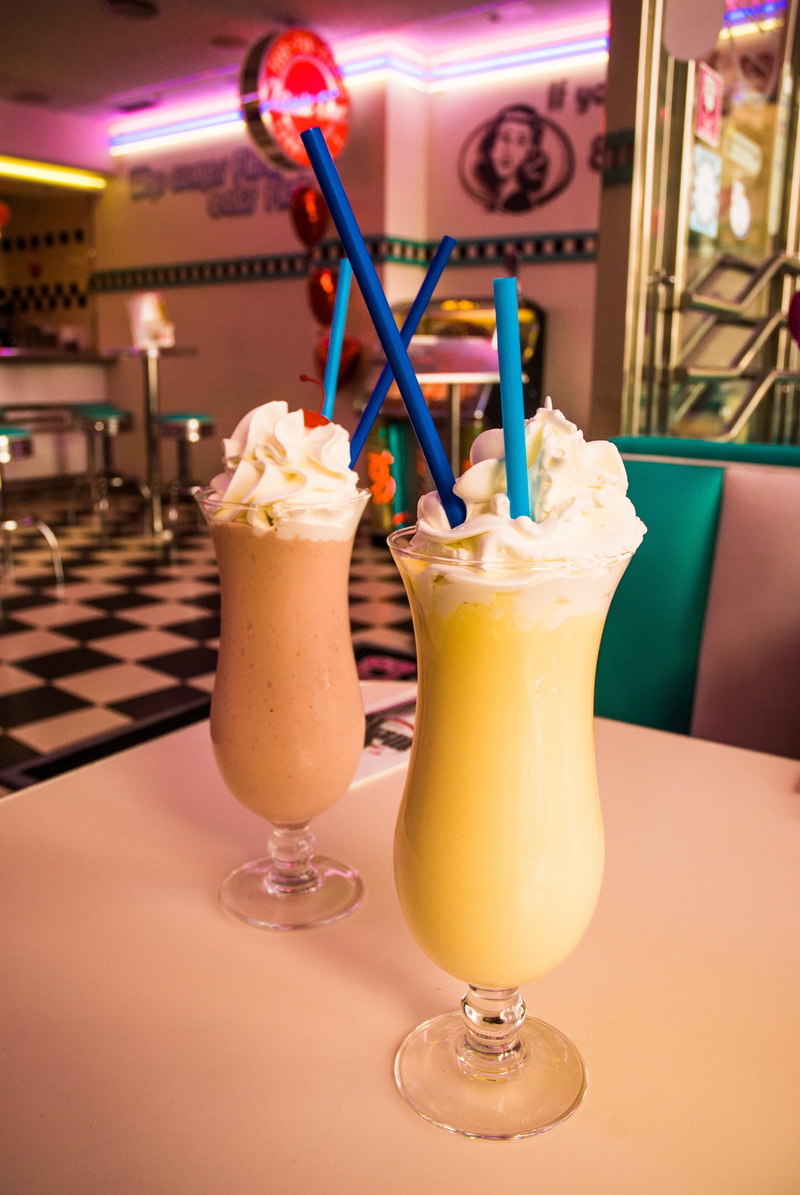 close-up, vigo, indoors, freshness, refreshment, drink, glass, drinks, milkshake, household equipment, fast food, drinking glass, restaurant, temptation