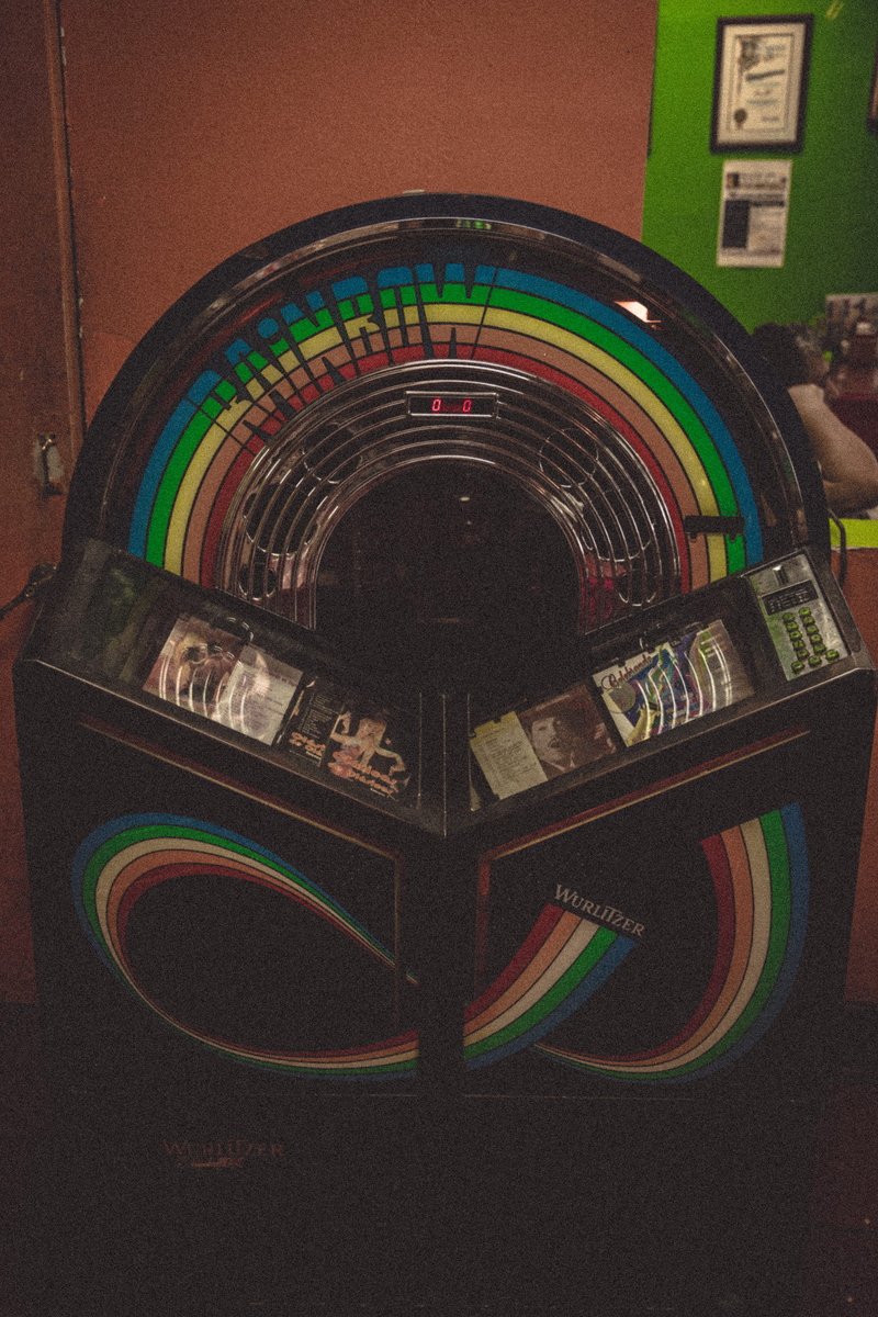 5K, built structure, city, shape, geometric shape, art and craft, music, polar, indoors, night, jukebox, no people, architecture, old, close-up, pattern