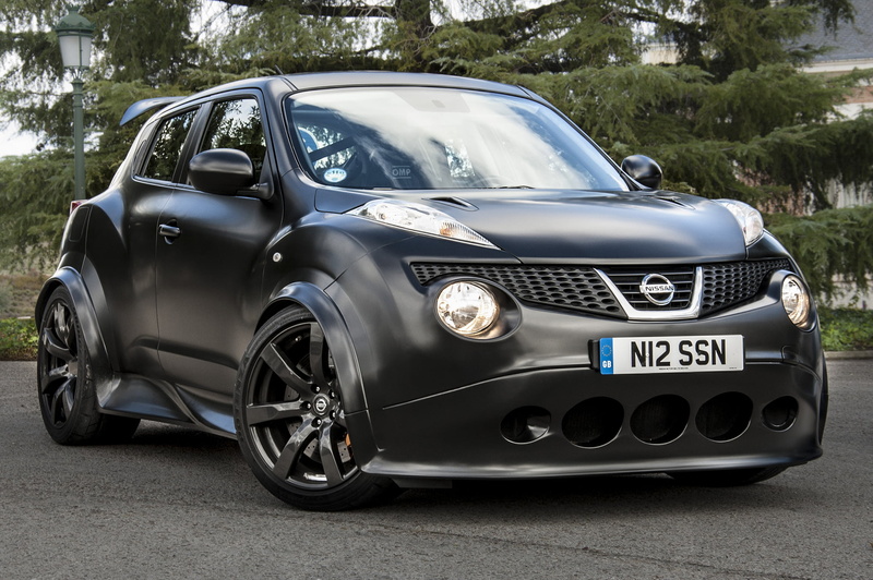 r, grille, style, nissan, nissan juke, no People, stationary, mode of Transport, mode of transportation, classic, technology, silver Colored, black, supercar