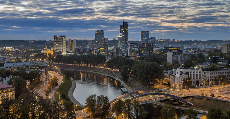 Snipiskes, river, The bridge of king Mindaugas, building, bridge, Vilnius, 1080P, Lithuania, night city, the Neris river