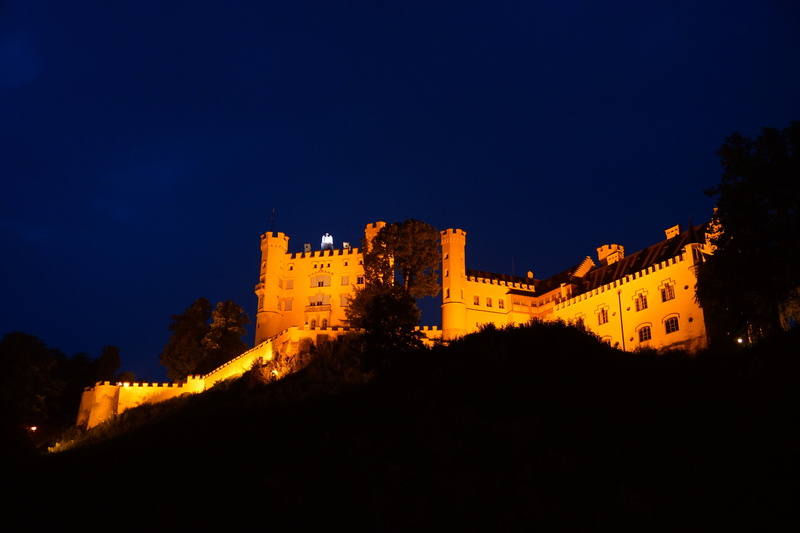 tourism, travel, louis 2, sky, built structure, the past, architecture, travel destinations, nature, king ludwig, building, bavaria, famous Place, castle hohenschwangau