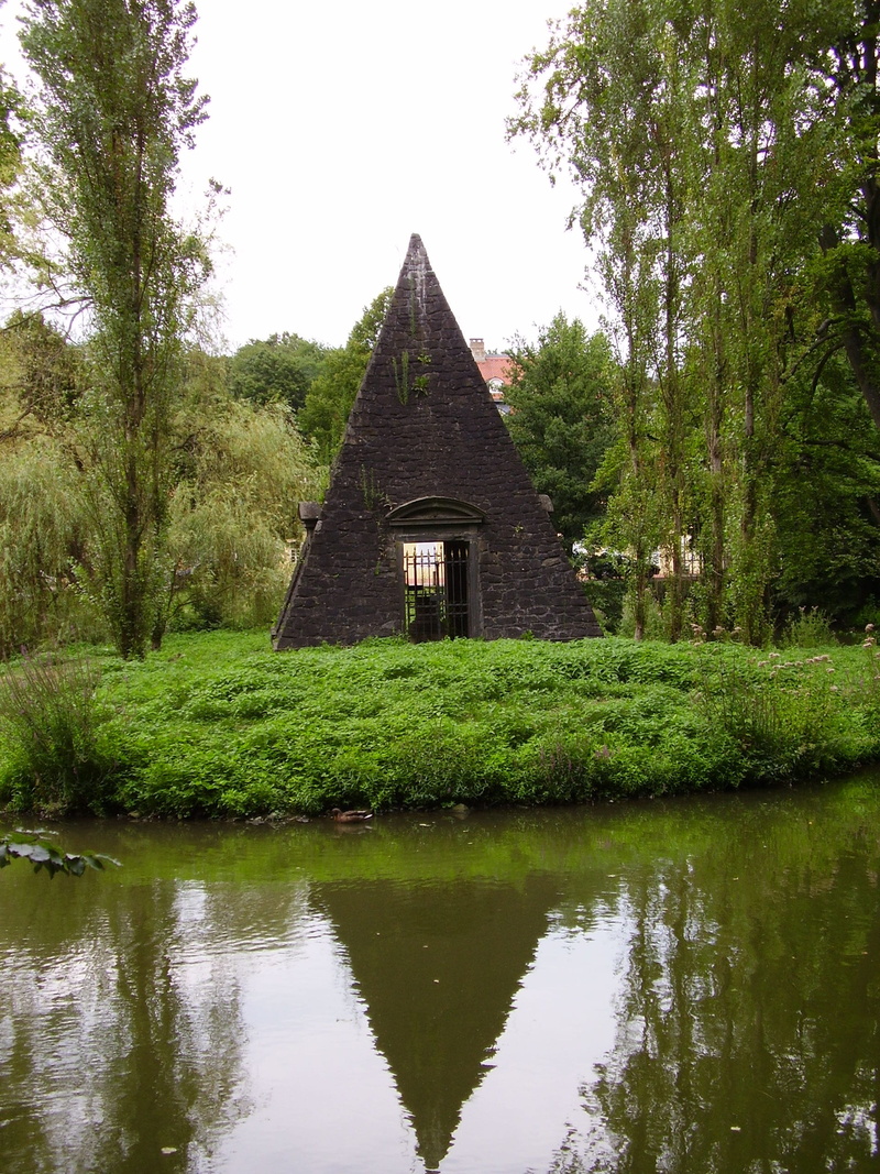 tranquility, Germany, sky, reflection, hanau, building exterior, outdoors, plant, architecture, nature, Pyramid, lake, waterfront, built structure, Masonic