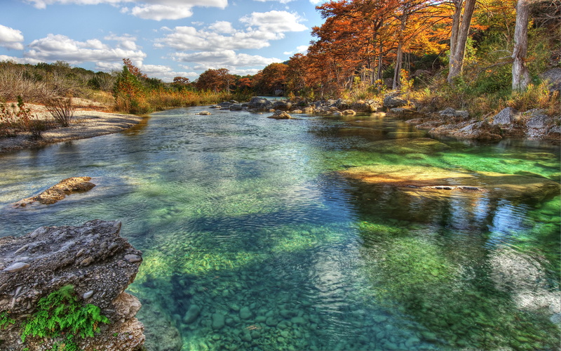 desktop, stones, lake, flowing water, beauty in nature, 4K, usa, trees, blue, land, outdoors, texas, tree, hd, green, rock - object, frio, tranquility
