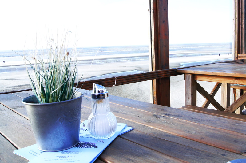 seat, holiday, Beach, surface, wood - material, sand, window, coast, watts, flood, food and drink, ebb, day, patio, luxury, Dune, brown, st peter obi, pot