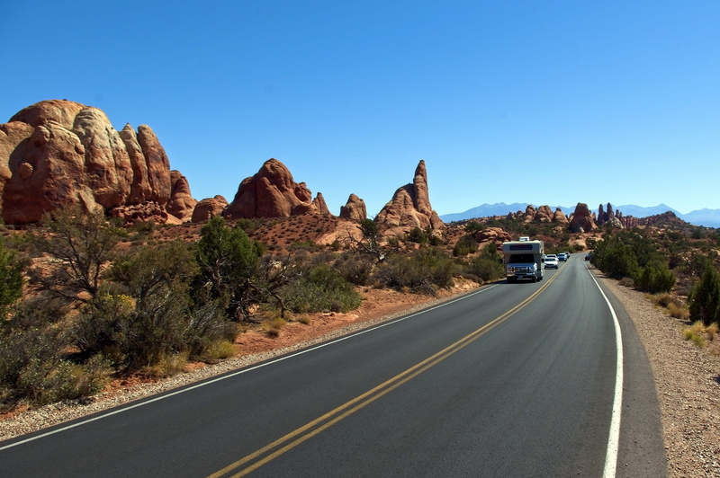 arches scenic drive, landscape, rock formation, national, usa, tranquility, diminishing perspective, scenic, physical geography, transportation, nature