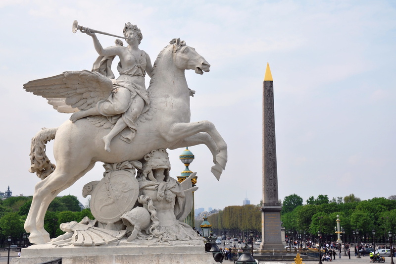 riding horse, tuileries garden, sky, representation, military uniform, fame riding pegasus, 2K, architecture, art and craft, built structure, historic