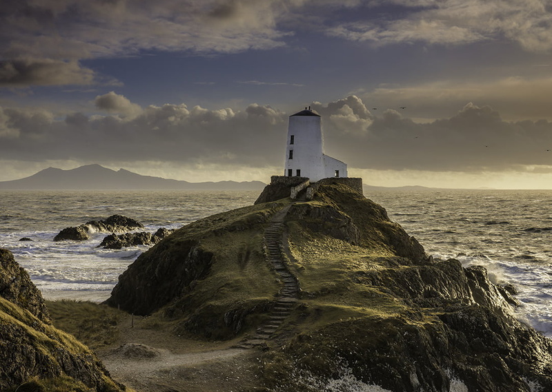 white, Llanddwyn Island, white clouds, Golden Shores, 480P, coastline, ynys llanddwyn, concrete, body of water, blue, near, sky, blue sky, water, sunset