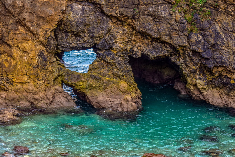 high angle view, water, beauty in nature, united kingdom, dorset, travel, formation, rock formation, eroded, non-urban scene, geology, sea, no people, natural arch