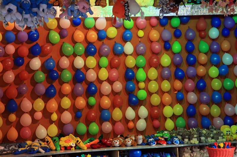 year market, fairground, color, 5K, balloons, for sale, market, sweet, food, choice, carnies, outdoors, food and drink, throw bude, retail, abundance