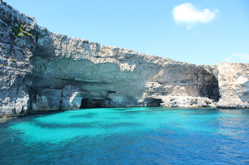 2K, no people, island, nature, waterfront, sky, rock, tranquil scene, non-urban scene, turquoise colored, eroded, rock - object, outdoors, idyllic, bluelagoon