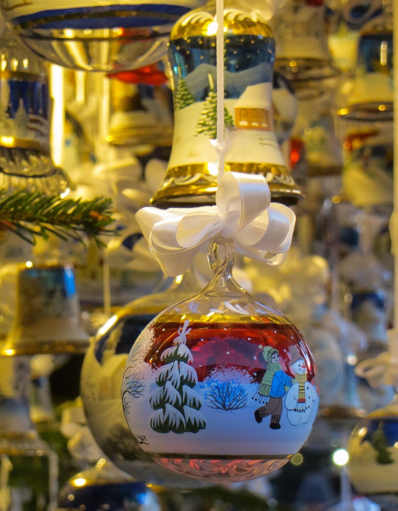 no people, 2K, close-up, hanging, container, transparent, celebration, christmas, christmas ornament, christmas decoration, still life, christmas bauble