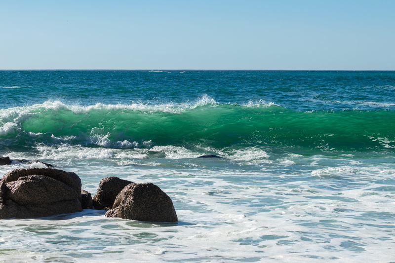rock - object, day, breaking, nature, waterfront, outdoors, port, surfing, shoreline, horizon, sea, swimwear, 5K, horizon over water, motion, sea waves