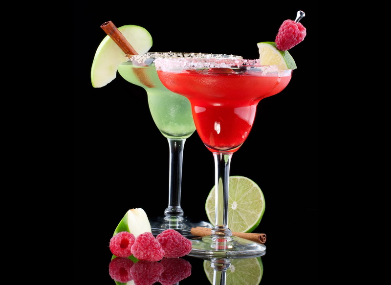 cocktails, raspberry, background, 2K, Apple, black, glasses, drinks, fruits, cinnamon, drink, cocktail, lime
