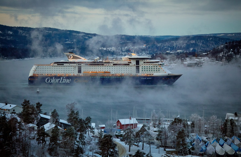 near, built structure, building, nature, blue, photography, transportation, aerial, islands, day, line, fog, outdoors, cruise, building exterior, ferry