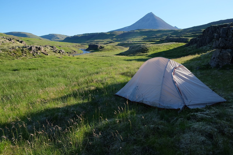 idyllic, no people, day, 1080P, land, beauty in nature, tranquility, tranquil scene, Iceland, field, sky, mountain peak, outdoors, non-urban scene, environment