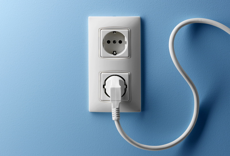 wall, outlet, 2K, blue, cable