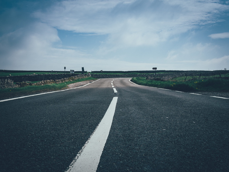 empty road, cloud - Sky, landscape, road marking, white, daytime, vanishing point, 4K, direction, empty, diminishing perspective, travel, outdoors, sky