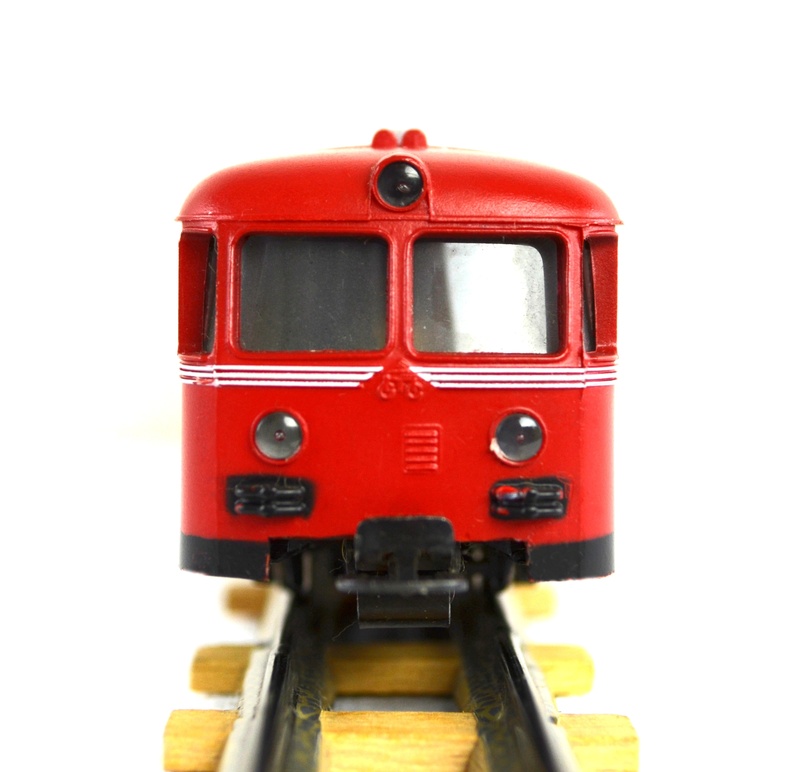 model, land vehicle, old, public transportation, seemed, märklin, railway, indoors, locomotive, single object, machinery, transportation, cut out, toys