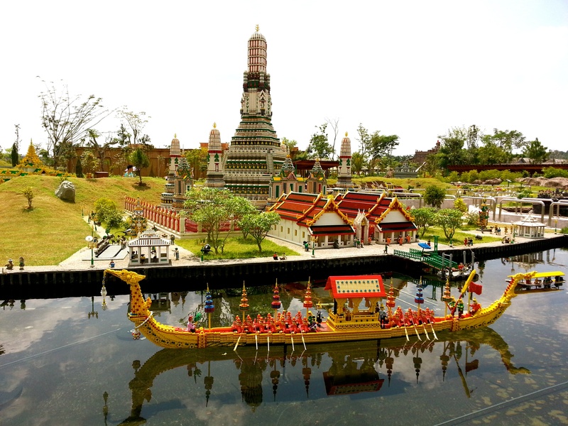 building, plant, theme park, sky, built structure, play, kids, legoland malaysia, waterfront, religion, 2K, legoland, belief, kid, place of worship, playing