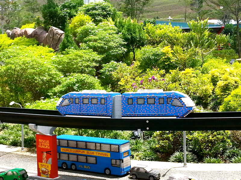 no people, absence, seat, legoland, communication, kid, park, amusement, kids, mode of transportation, bench, 2K, nature, day, plant, theme park, growth
