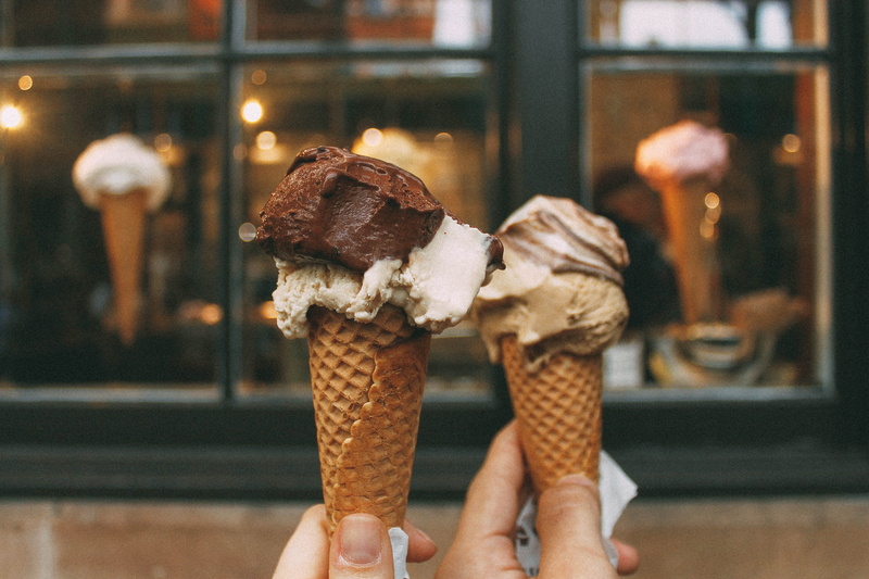 body part, human body part, flavor, ice cream cone, cone, dairy product, hand, creams, chocolate, one person, food and drink, freshness, unrecognizable person