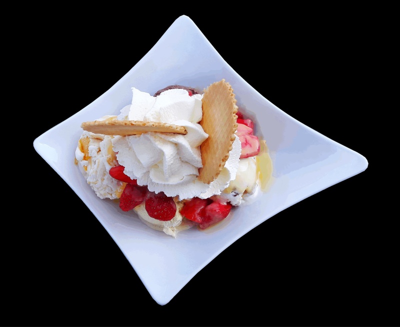 food, sweet food, temptation, ice, serving size, cold, still life, plate, 2K, ice cream, ready-to-eat, nutrition, studio shot, sweet, red, no people, vanilla