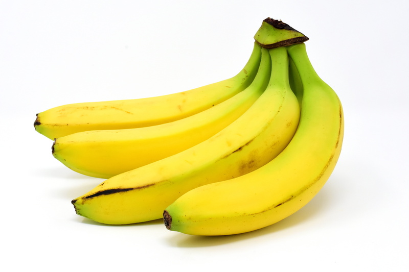 wellbeing, close-up, ripe, bananas, indoors, cut out, white background, small group of objects, 5K, still life, sweet, food, nature, fruit, healthy eating