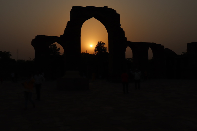 sky, sunset, ancient civilization, mughal, dawn, travel, qutab, history, ancient, no people, outdoors, silhouette, sun, 5K, monument, heritage, plant