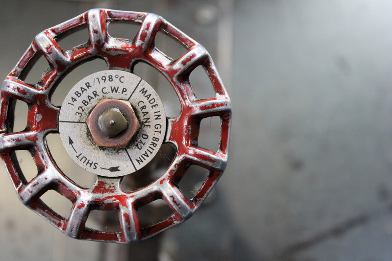 number, alloy wheel, metal, indoors, old, control, motor, machine, spoke, rusty, geometric shape, tire, wheel, industry, shape, close-up, machine valve