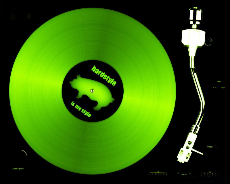 turntable, black Color, illuminated, circle, arts culture and entertainment, backgrounds, hardstyle, disk, nightlife, music, black background, spinning