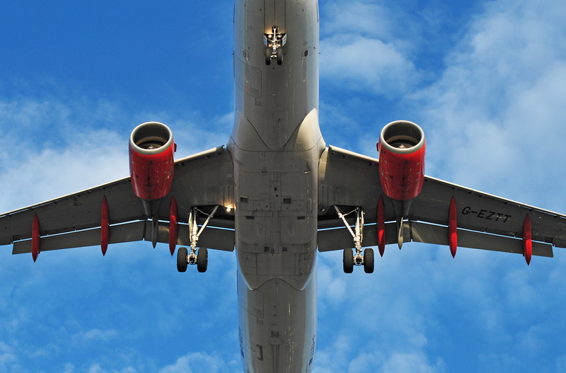 blue, view, wing, white, cloud - sky, low angle view, red, angle, aeroplane, travel, aerospace industry, transportation, flying, airplane, 4K, aircraft