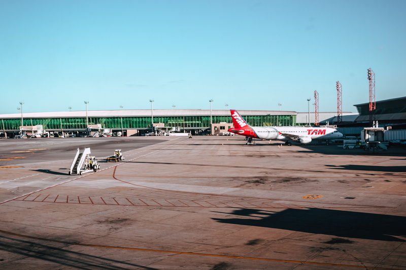 nature, white, transportation system, vehicles, aircrafts, mode of transportation, tarmac, aviation, planes, day, architecture, flight, water, airplanes